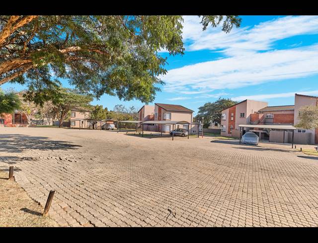 1 BEDROOM APARTMENT FOR SALE IN RUIMSIG